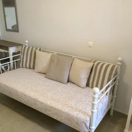 Ferienhaus Aigli Kochlias Livadakia